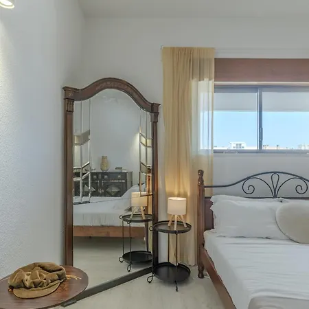 Apartment #386 Sea View, Stunning And Unobstructed *